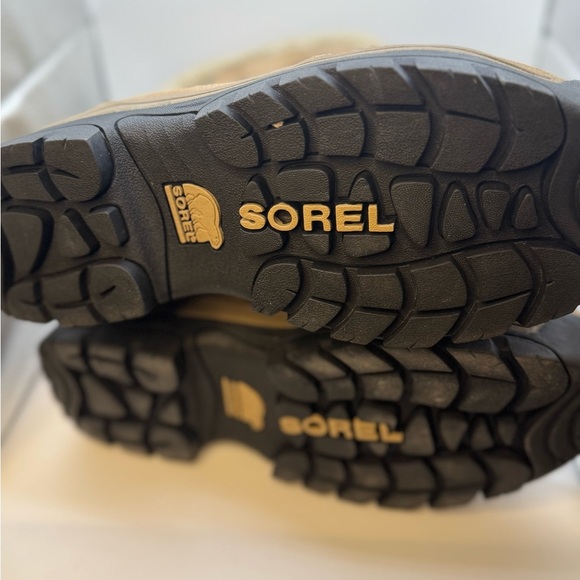 Sorel Waterfall Suede Winter Boots Tan Size. 8 - Picture 4 of 5